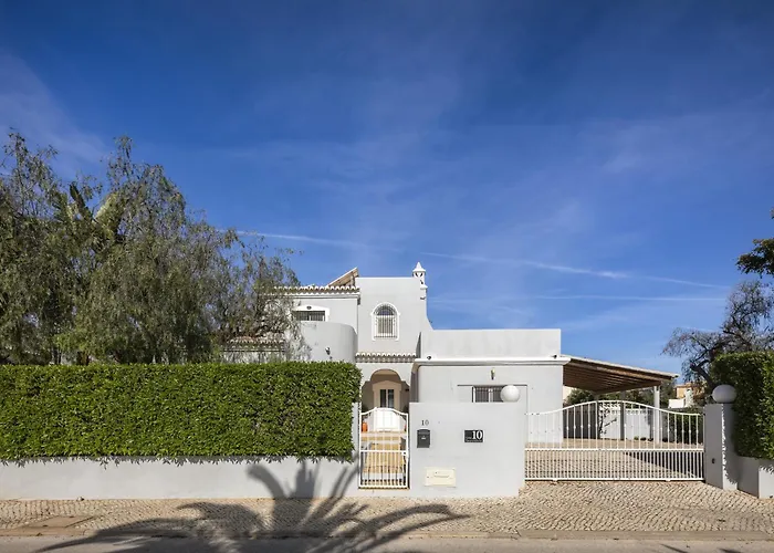 At Walking Distance From Center And Beach!