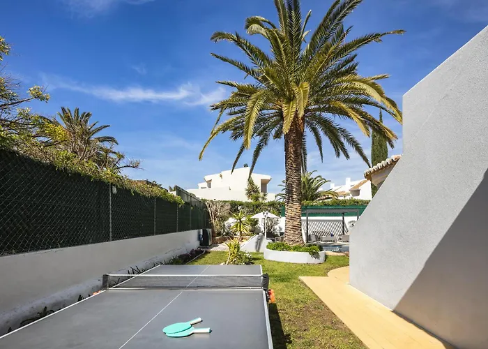 Villa At Walking Distance From Center And Beach! Carvoeiro (Lagoa)