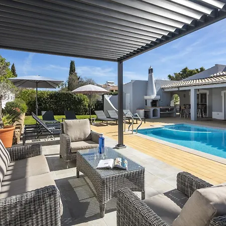At Walking Distance From Center And Beach! *